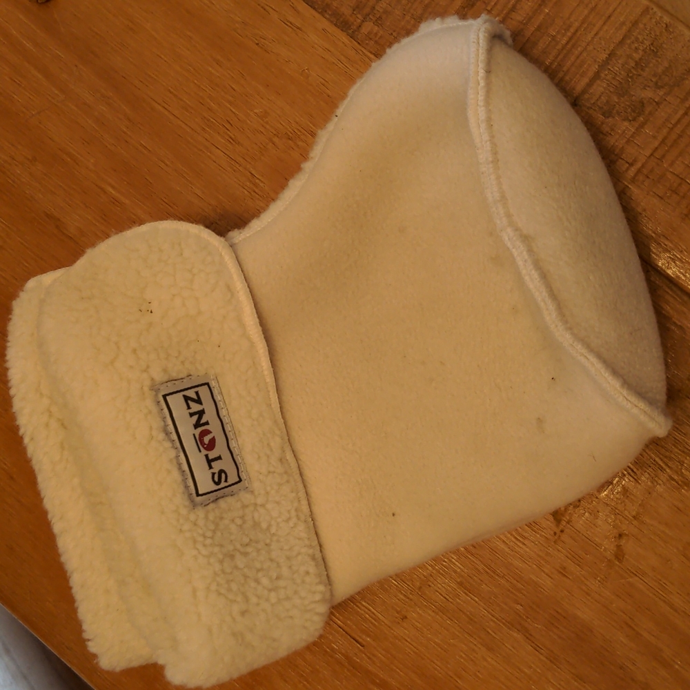 Stone bootie liners